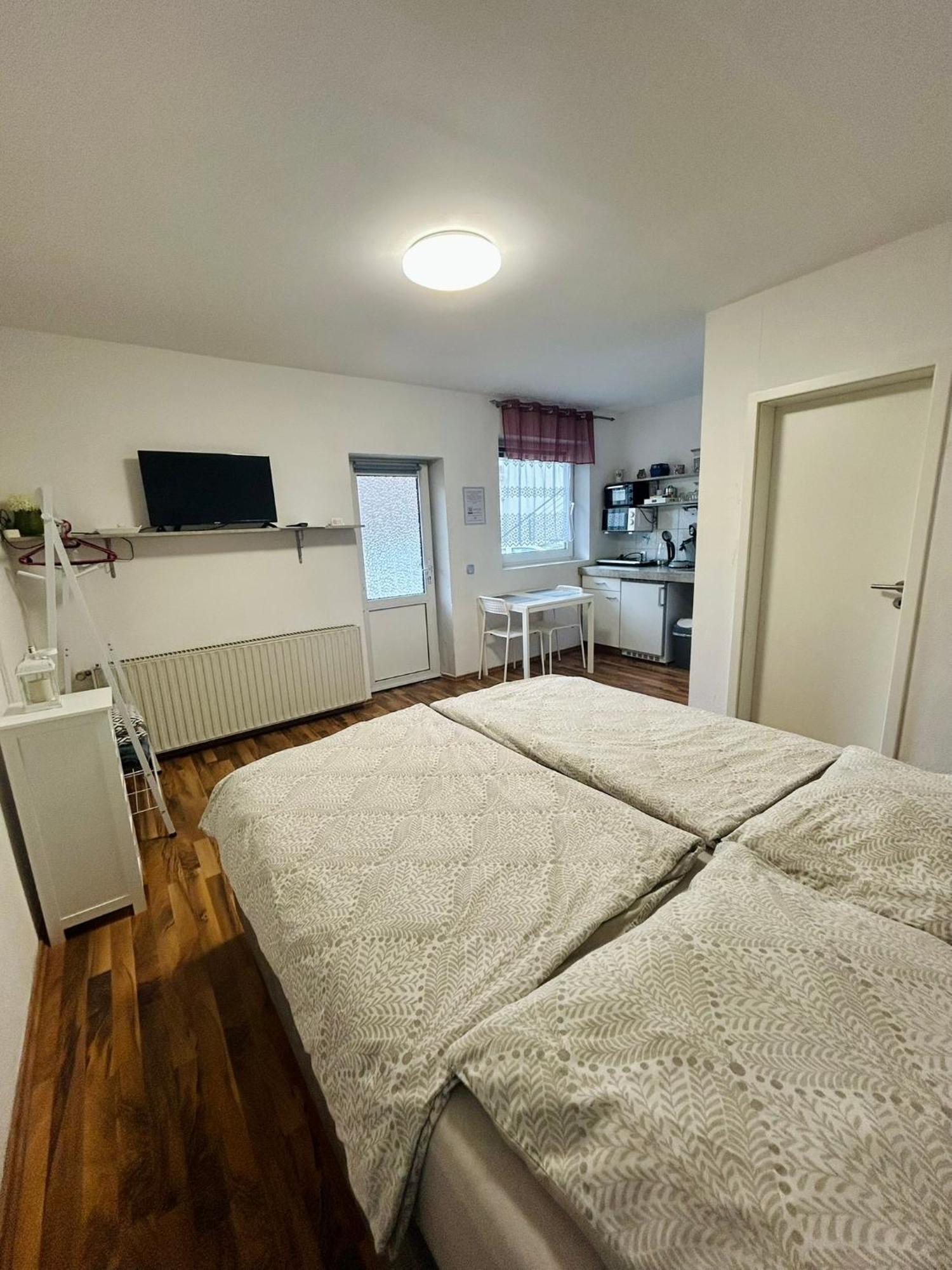Easystay#1 Cozy Studio In Kliniknaehe, Mit Netflix,Kueche & Bad Bad Oeynhausen Exterior photo
